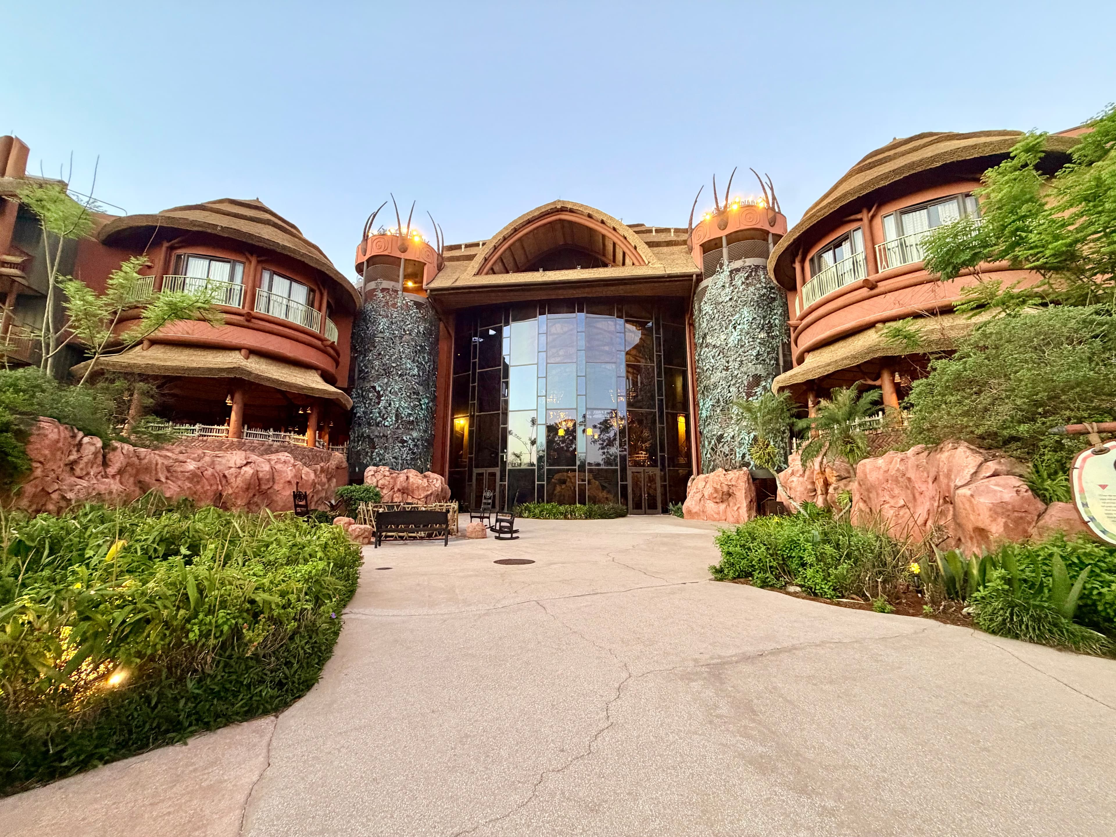 Disney’s Animal Kingdom Lodge Club Level Review: Is Kilimanjaro Club Worth It for Disney Vacation Club Members?